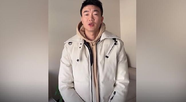 清冷受双性高h被戴乳环