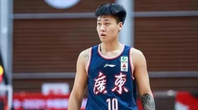 少妇与邻居做爰电影