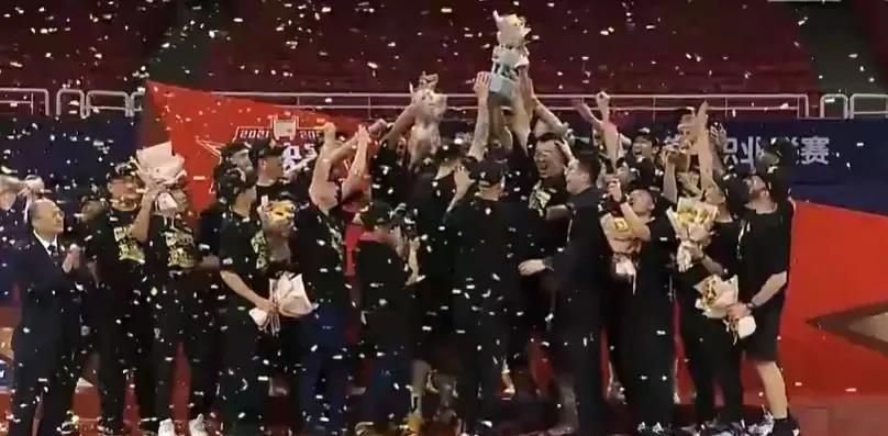 果冻传媒91制片厂何苗播放